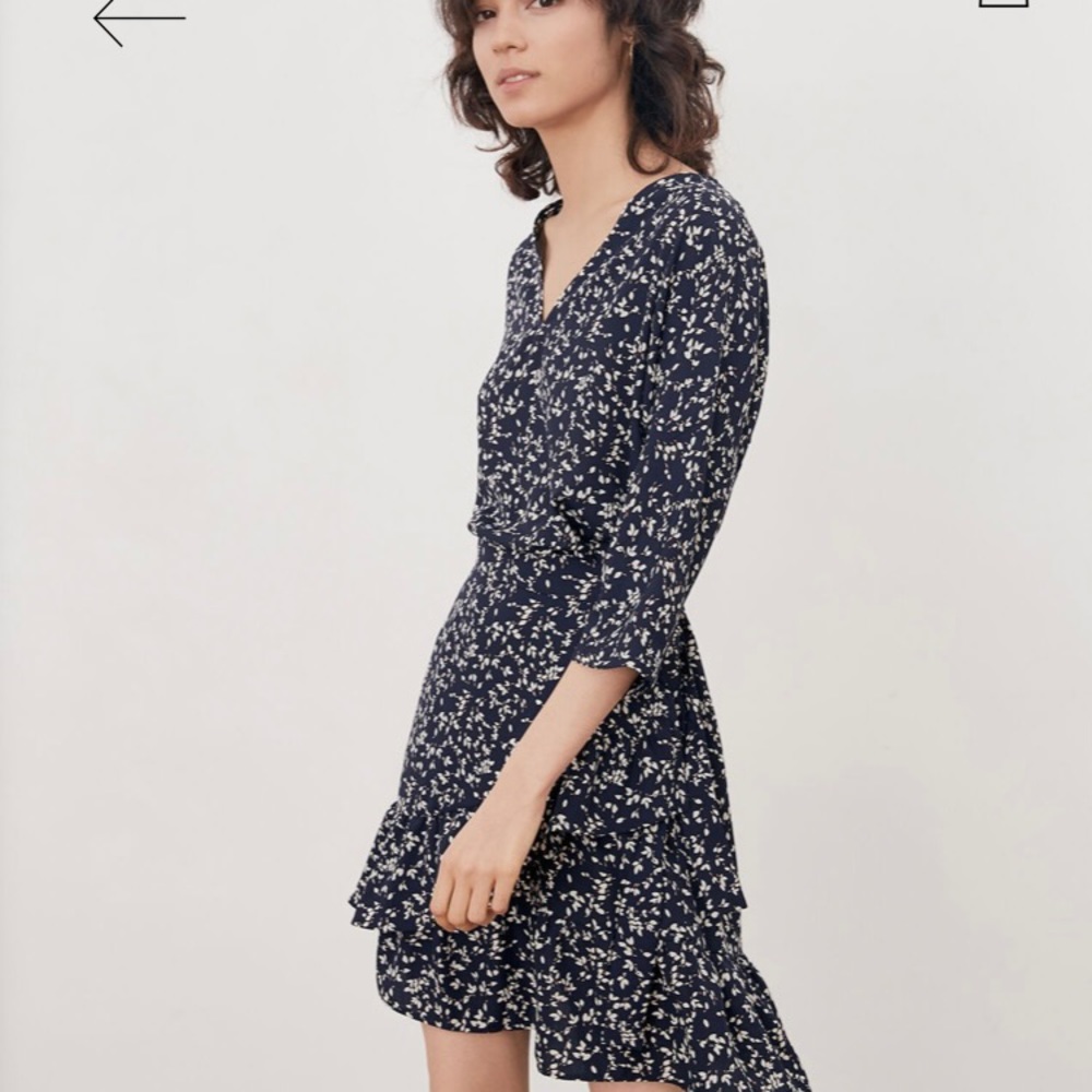 Comptoir Des Cotinners. Wrap dress. Floral print.